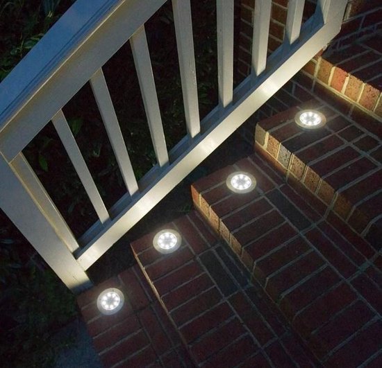 Solar Garden Lamp