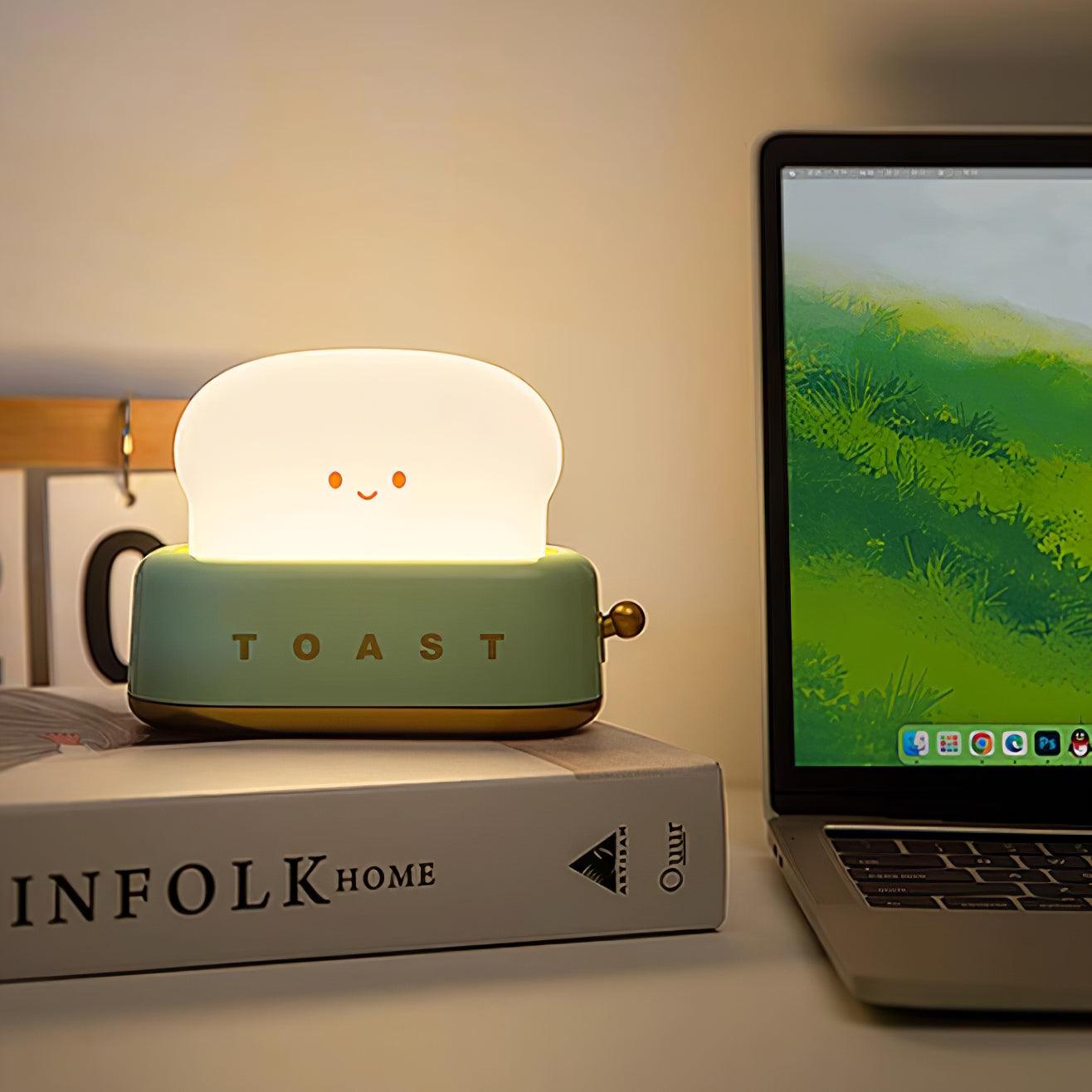 Retro Brottoaster Night Light