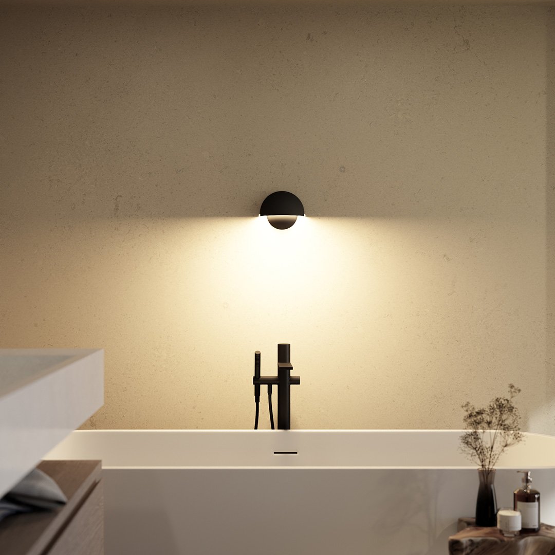 Luxurious Garden Wall Light