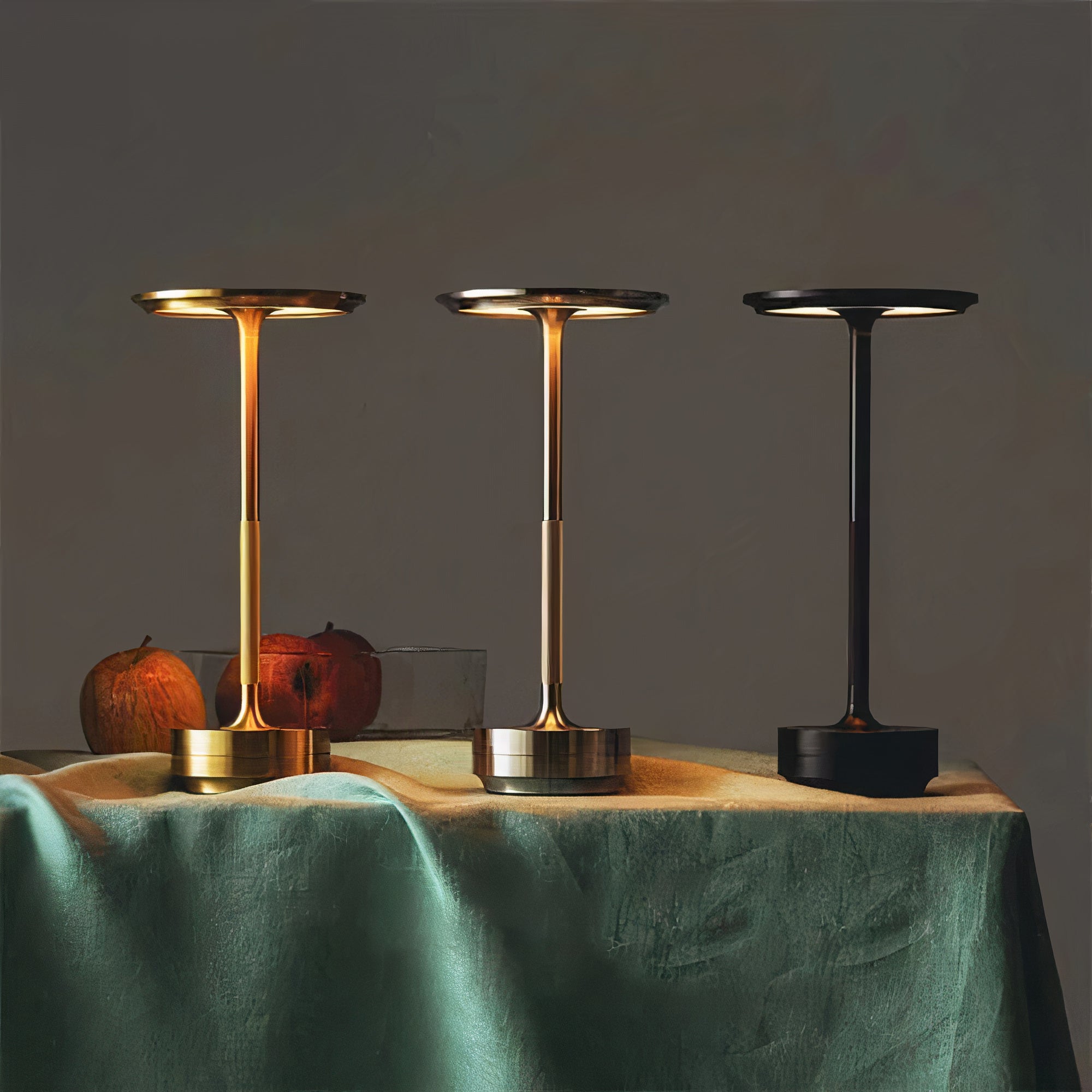 luxury cordless table lamp