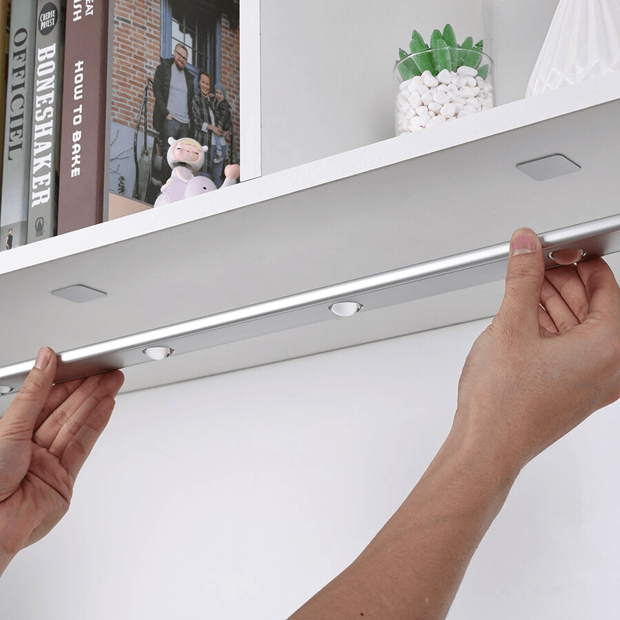 Wireless LED Spotlight