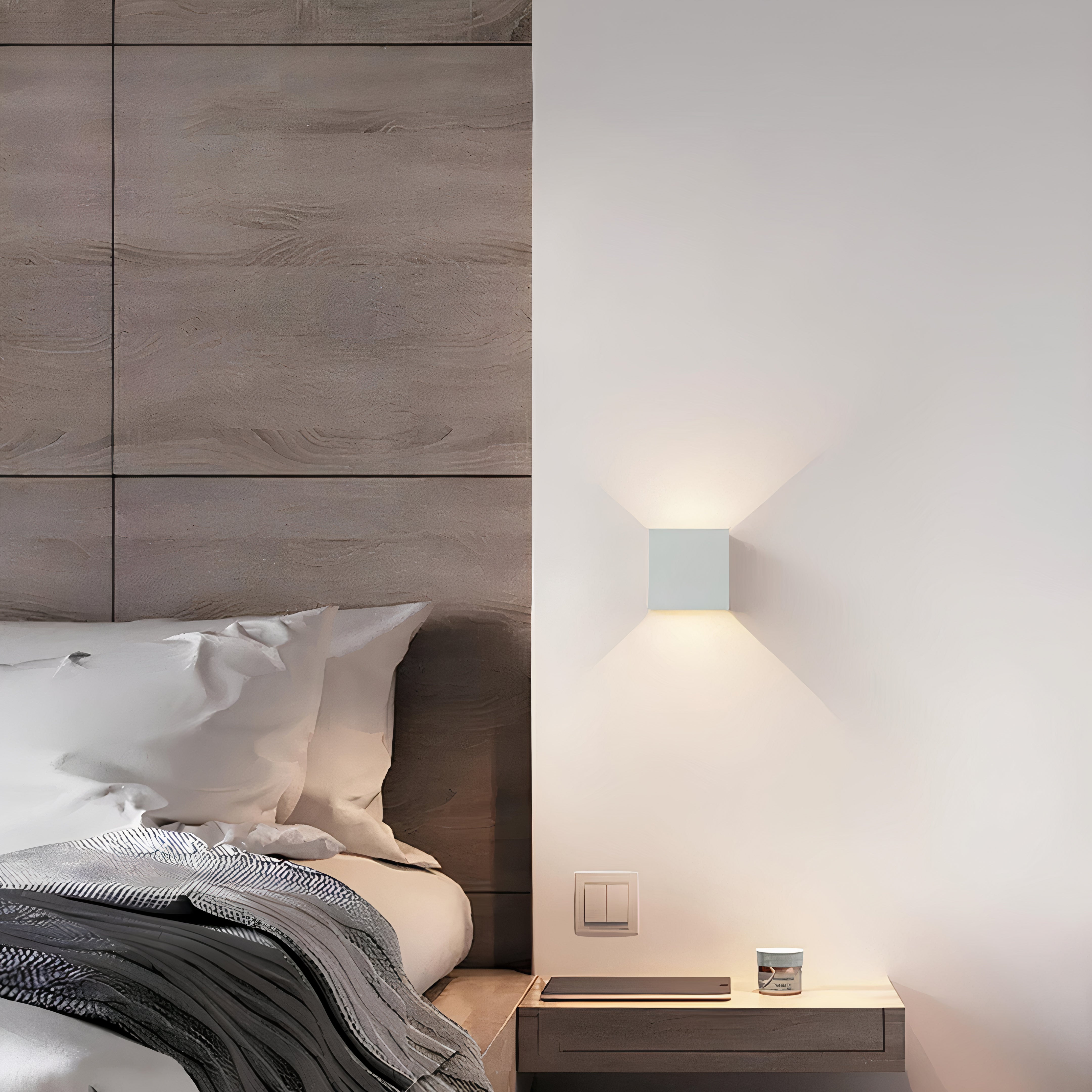 Moderne quadratische Wandleuchte