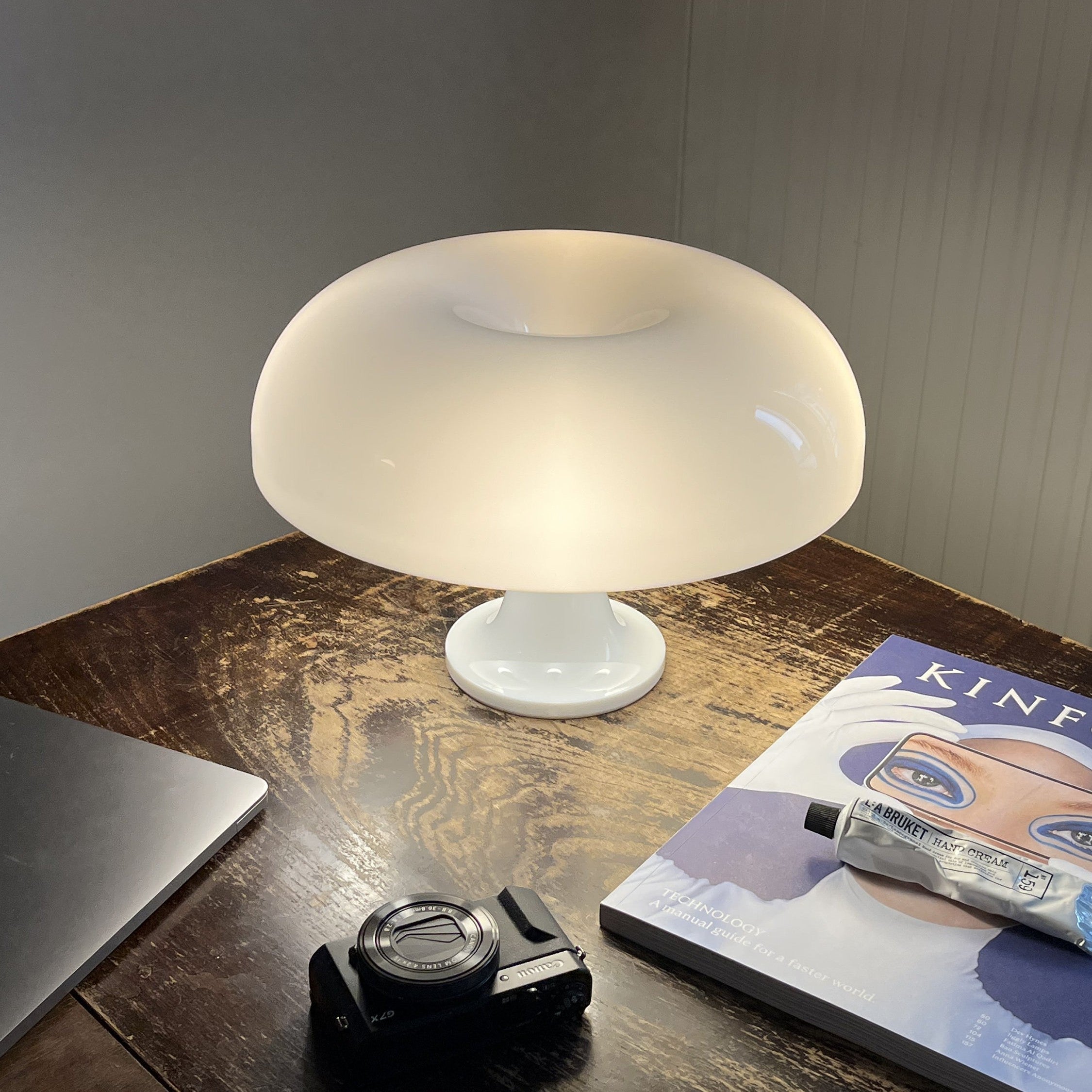Retro Mushroom Lamp