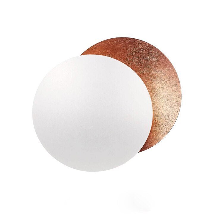Luxurious wall lamp