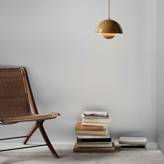 Half-round metal ceiling lamp