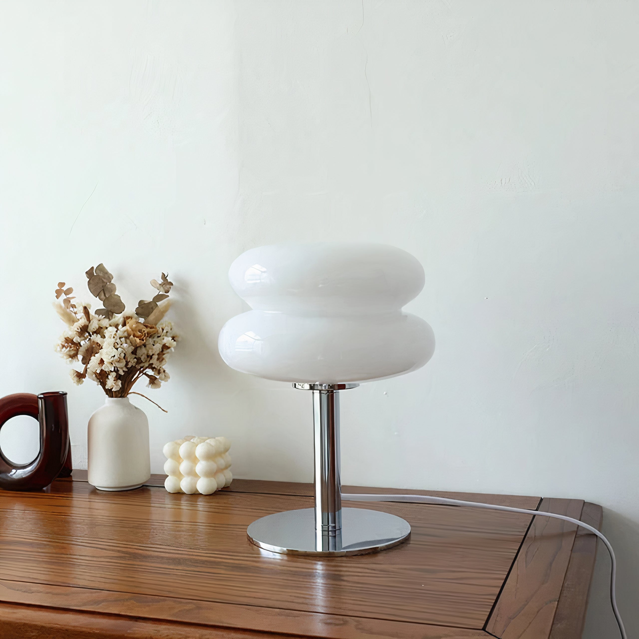 Lumière Éternelle Glass Table Lamp