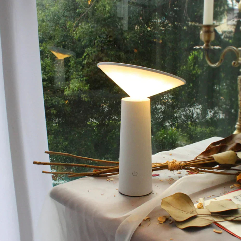 360° Rotatable Table Lamp